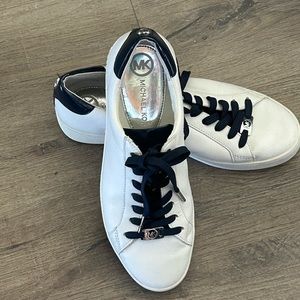 Michael Kors Lace Up White Great‎ Condition